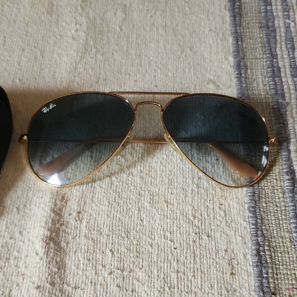 Ray-Ban Aviator Sunglasses